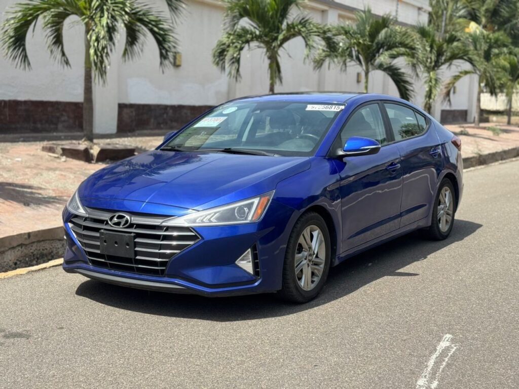 Hyundai Elantra SEL